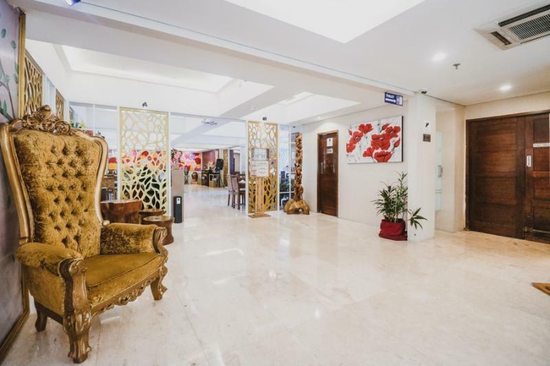 Reddoorz Premium @ Thamrin Kebon Sirih Hotel จาการ์ตา ภายนอก รูปภาพ