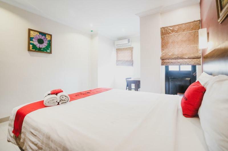 Reddoorz Premium @ Thamrin Kebon Sirih Hotel จาการ์ตา ภายนอก รูปภาพ